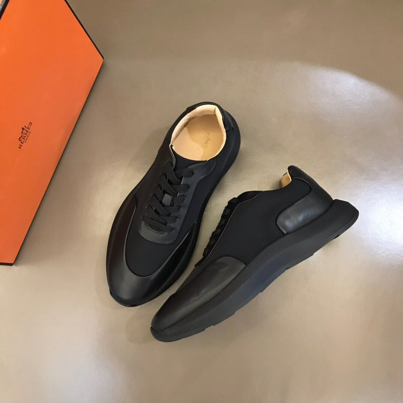 VV - HMS Shoes - 241