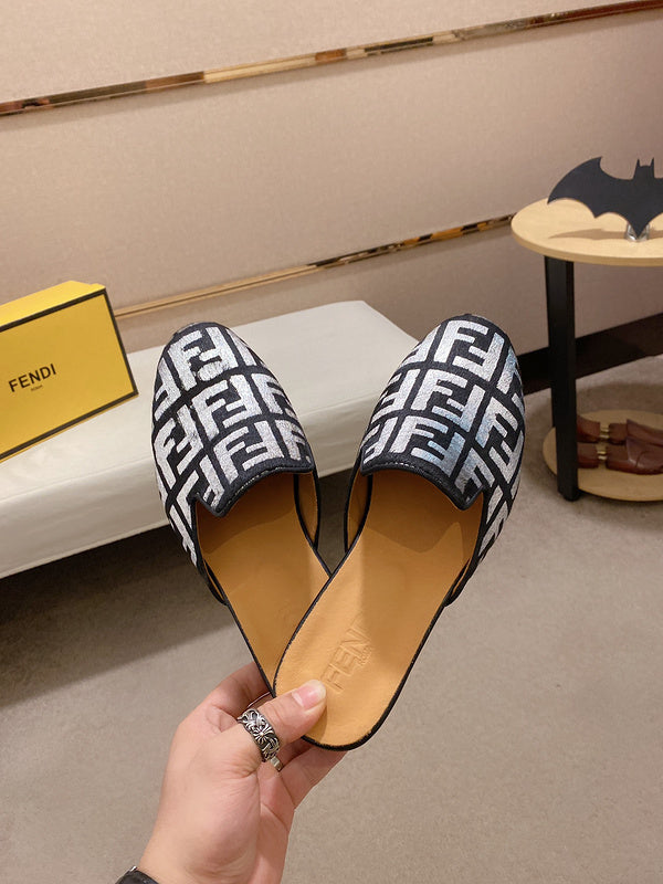 VV - MAME Shoes - 215