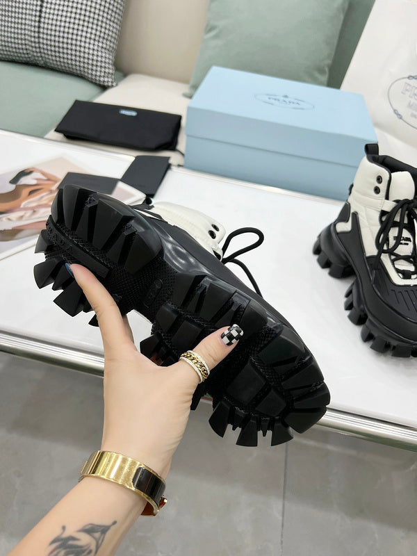 VV - PD Shoes - 563
