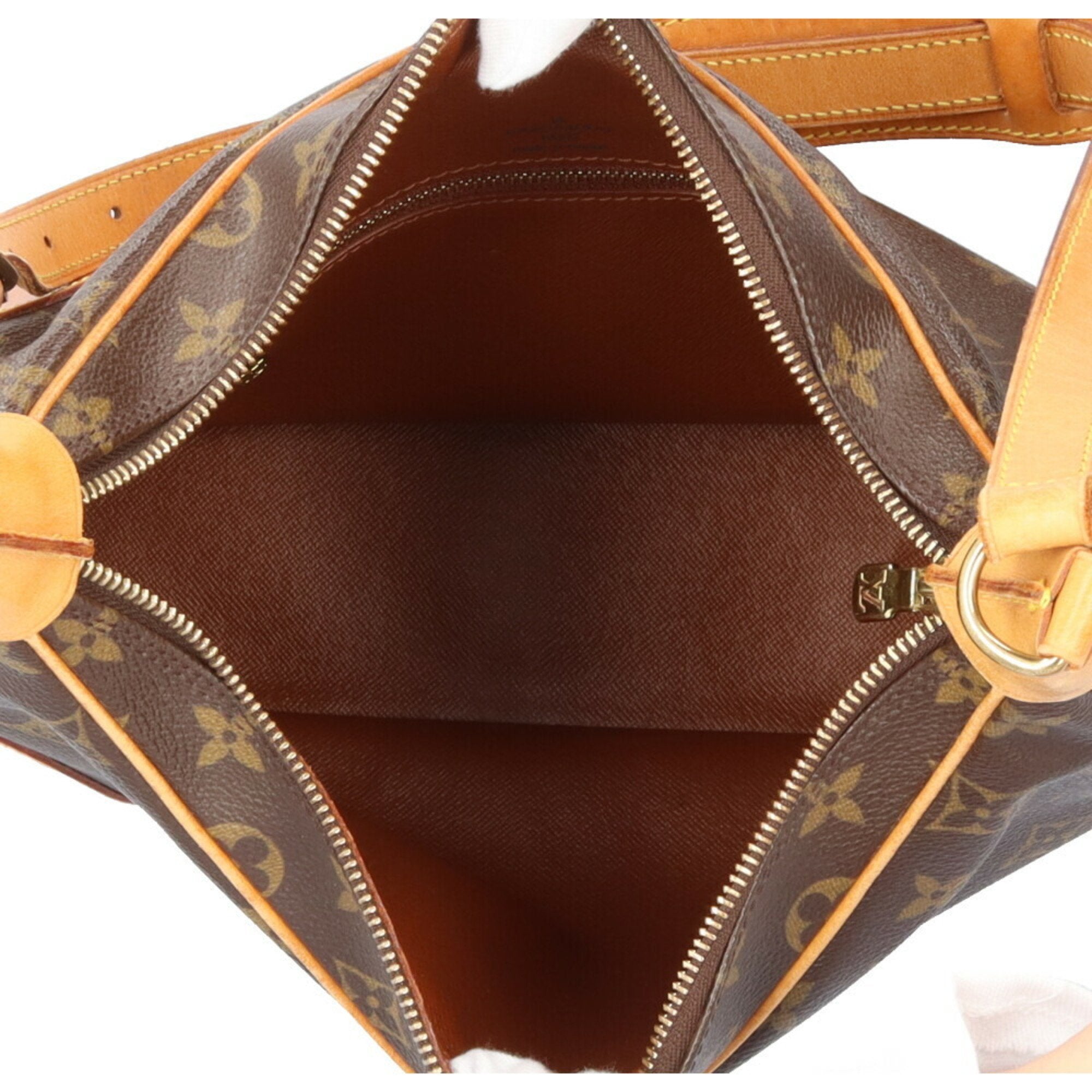 Louis Vuitton Boulogne Canvas Shoulder Bag ()
