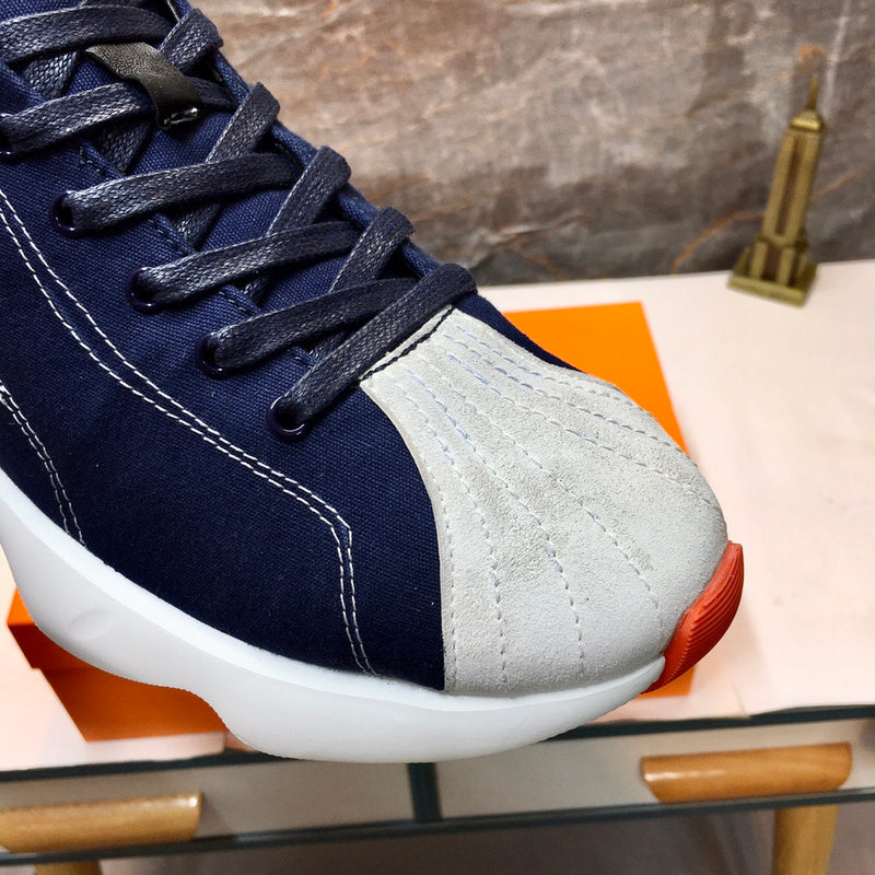 VV - HMS Shoes - 282