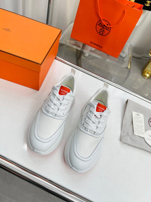 VV - HMS Shoes - 196