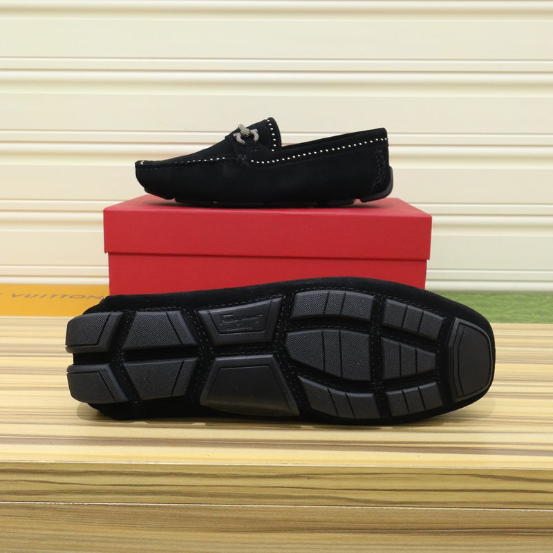 VV - HMS Shoes - 106