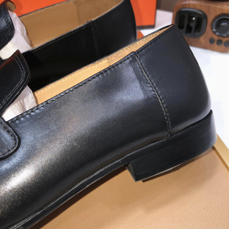 VV - HMS Shoes - 088