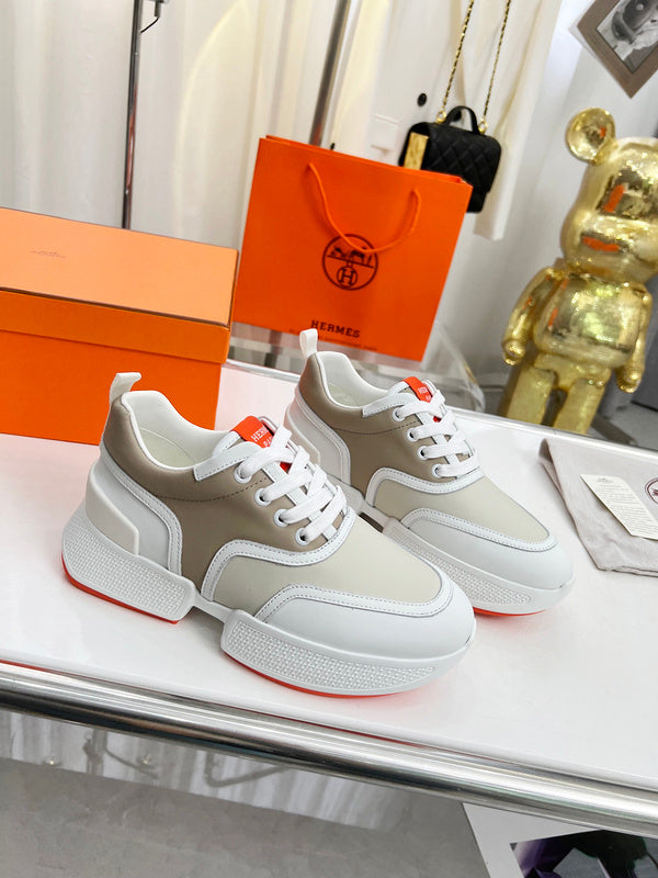 VV - HMS Shoes - 200