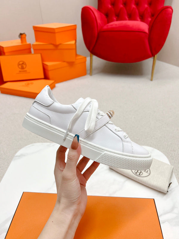 VV - HMS Shoes - 127