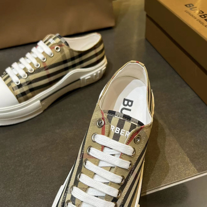 VV - BOR Shoes - 004