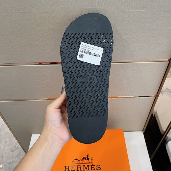 VV - HMS Shoes - 231