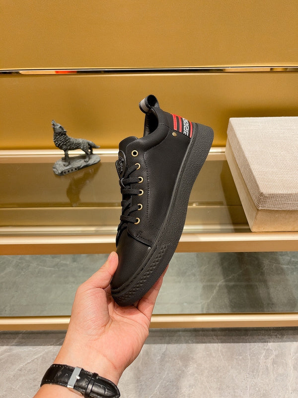 VV - VAR Shoes - 570