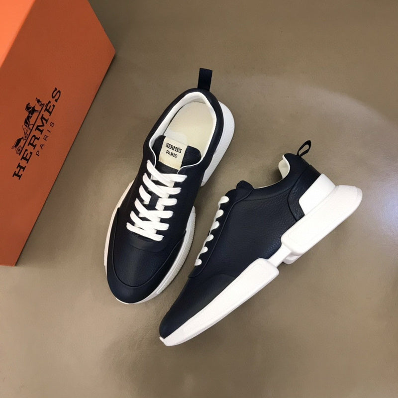 VV - HMS Shoes - 002