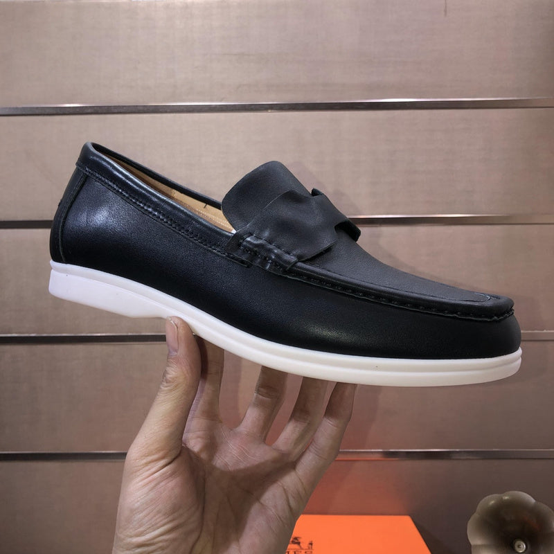 VV - HMS Shoes - 213