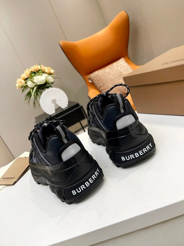 VV - BOR Shoes - 360