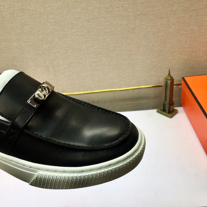 VV - HMS Shoes - 039