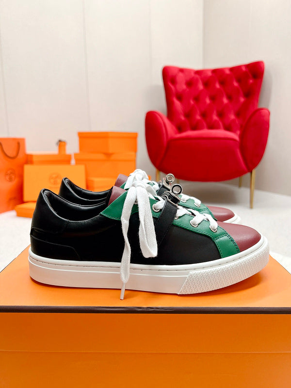 VV - HMS Shoes - 133