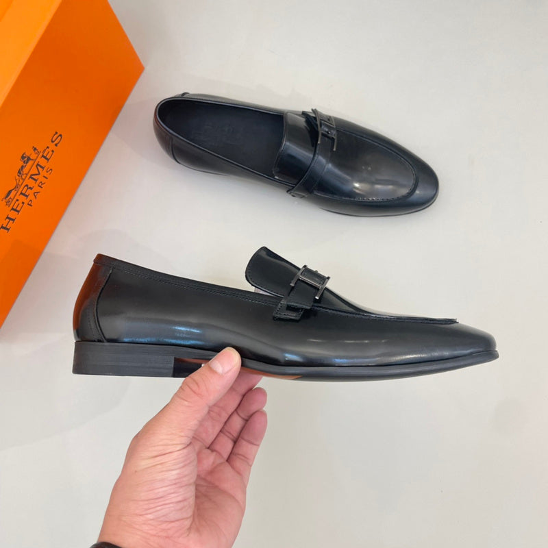 VV - HMS Shoes - 145