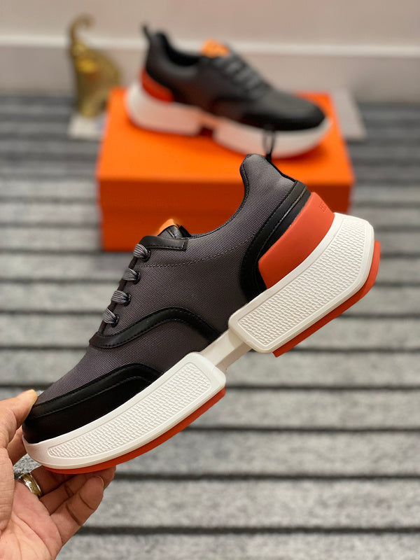VV - HMS Shoes - 077
