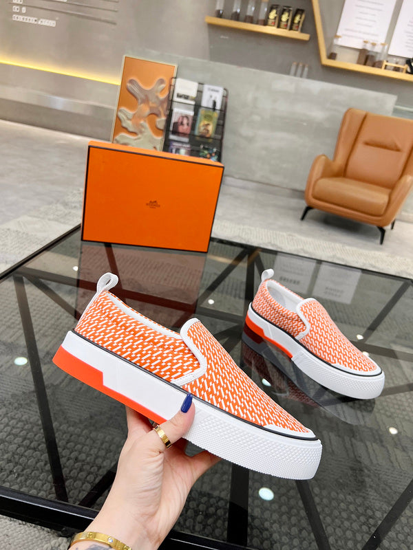 VV - HMS Shoes - 091