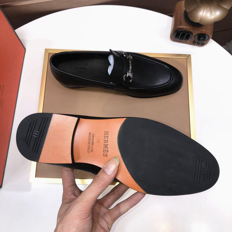 VV - HMS Shoes - 101