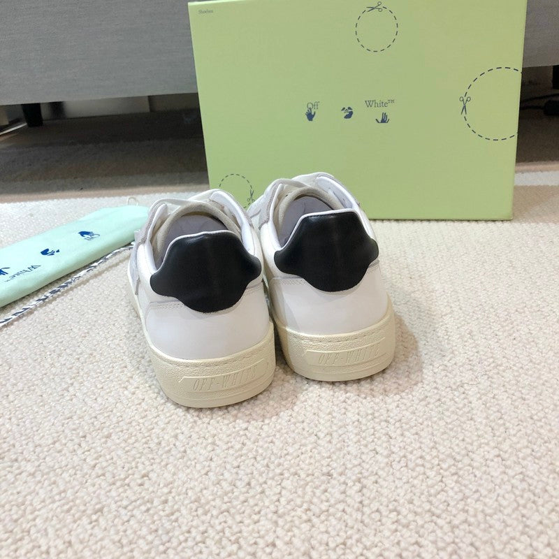 VV - YZ Shoes - 126