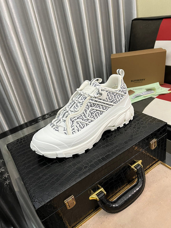 VV - BOR Shoes - 016