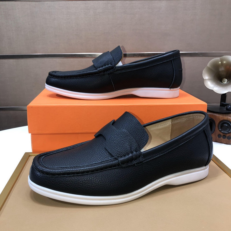 VV - HMS Shoes - 208