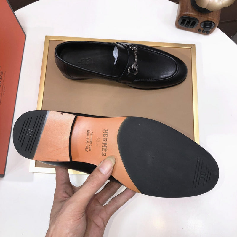 VV - HMS Shoes - 110