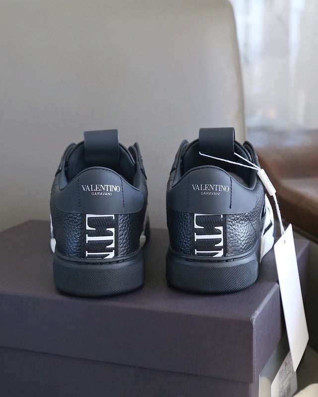 VV - VEL Shoes - 230