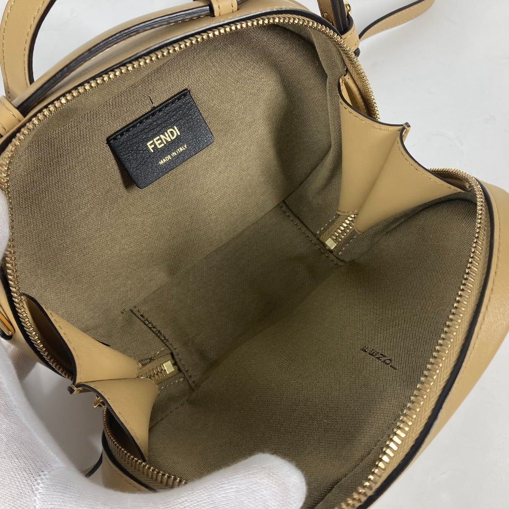 FENDI Shoulder Bag 8BS058 leather beige Pochette Crossbody Camera Case Small Olock Women Used