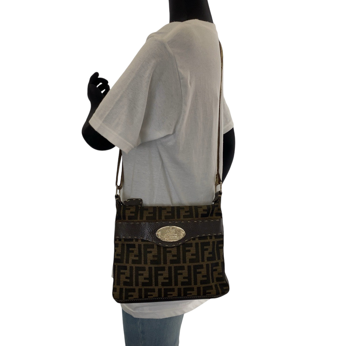 FENDI Shoulder Bag 8BT092 canvas Brown Beige Gold Metal Shoulder Bag pochette Zucca Pattern Women Used