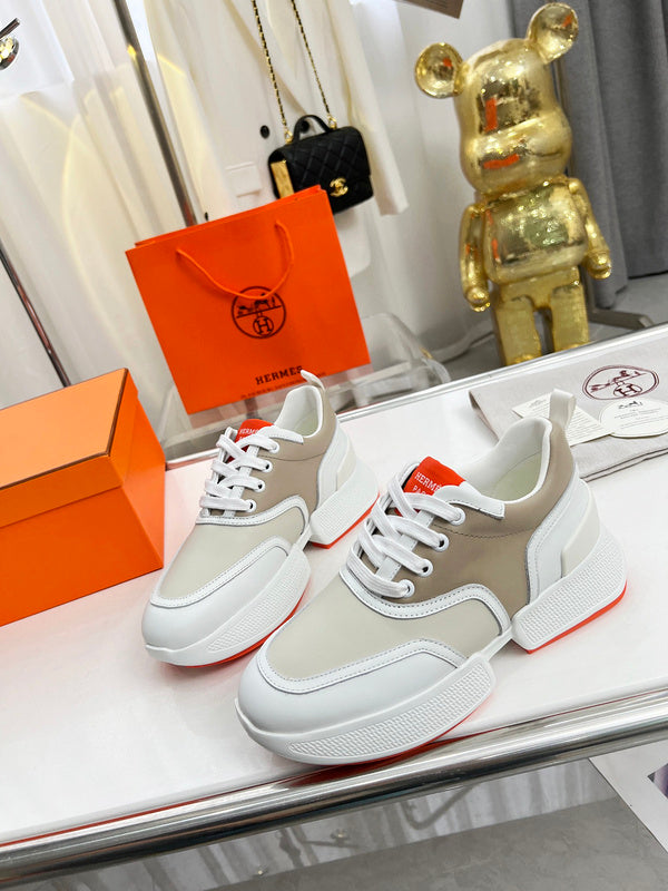 VV - HMS Shoes - 200