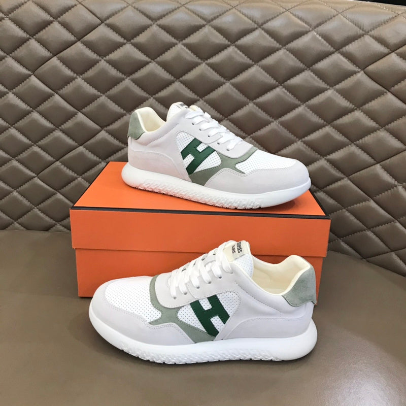 VV - HMS Shoes - 243