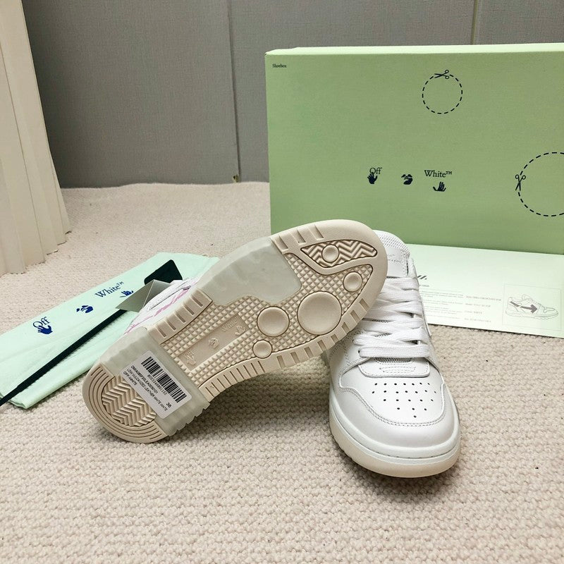 VV - YZ Shoes - 128