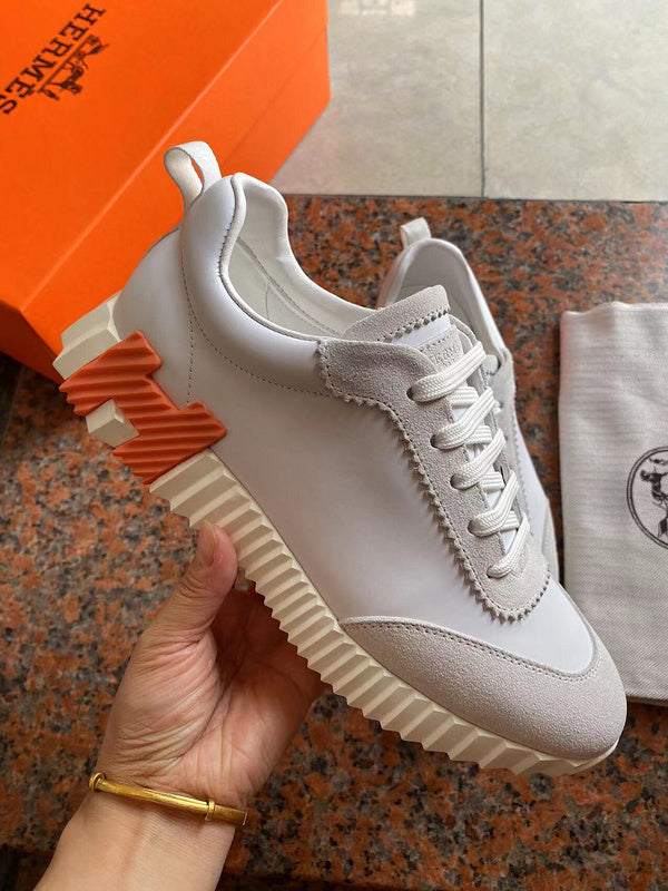VV - HMS Shoes - 058