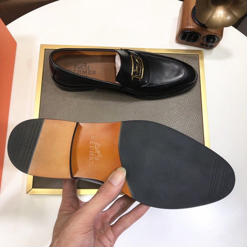VV - HMS Shoes - 273