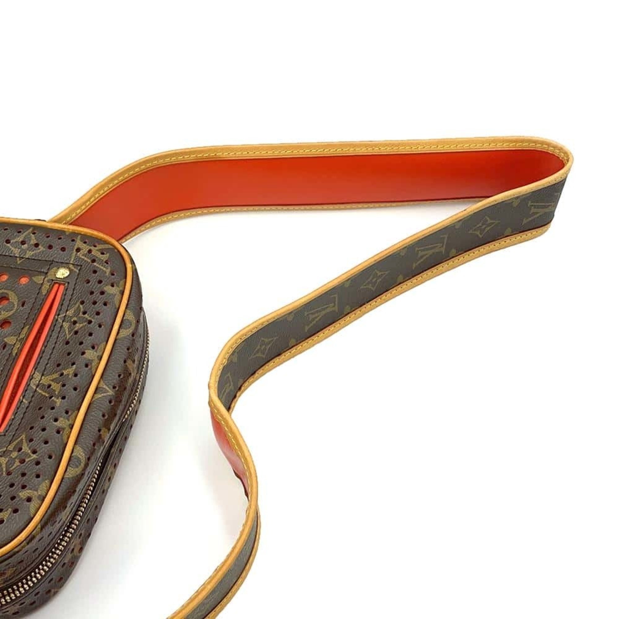Louis Vuitton Trocadéro Canvas Shoulder Bag ()