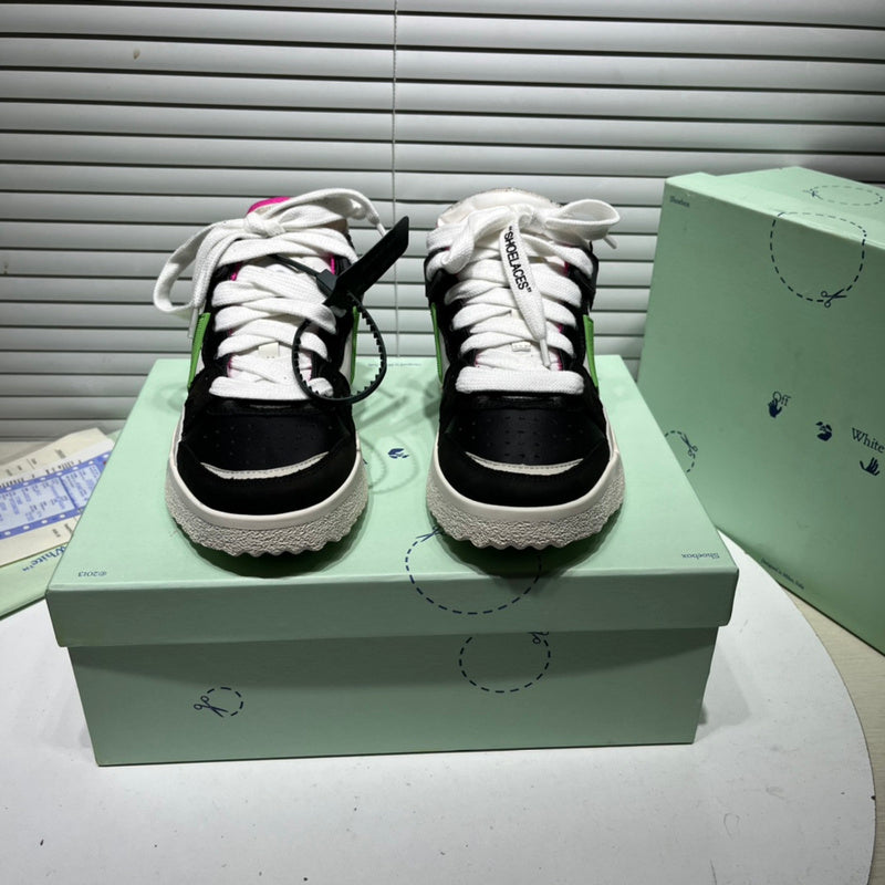 VV - YZ Shoes - 142