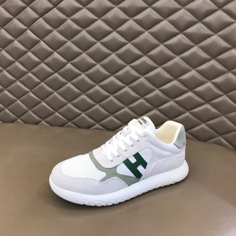 VV - HMS Shoes - 243