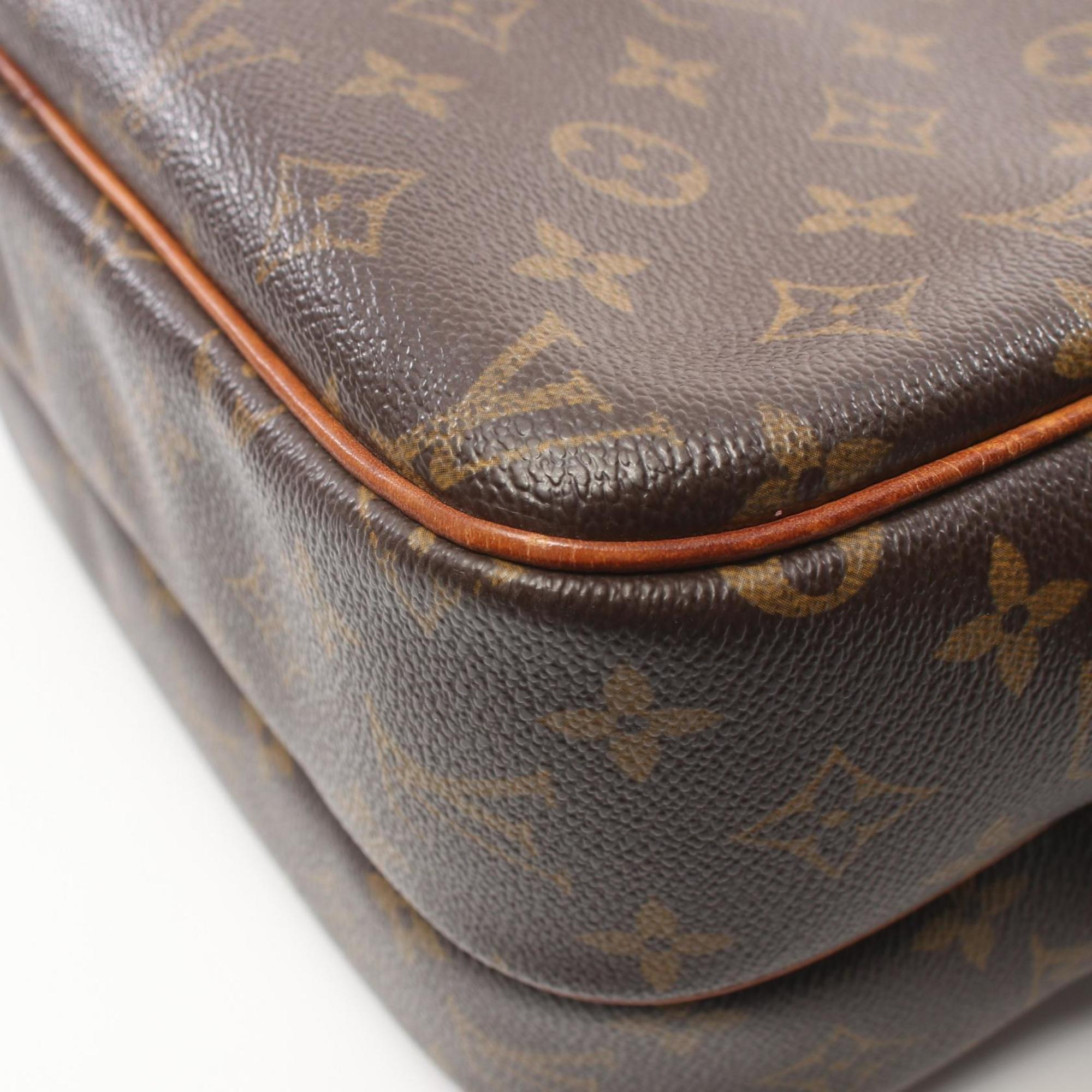 Louis Vuitton Reporter Pm Canvas Shoulder Bag ()