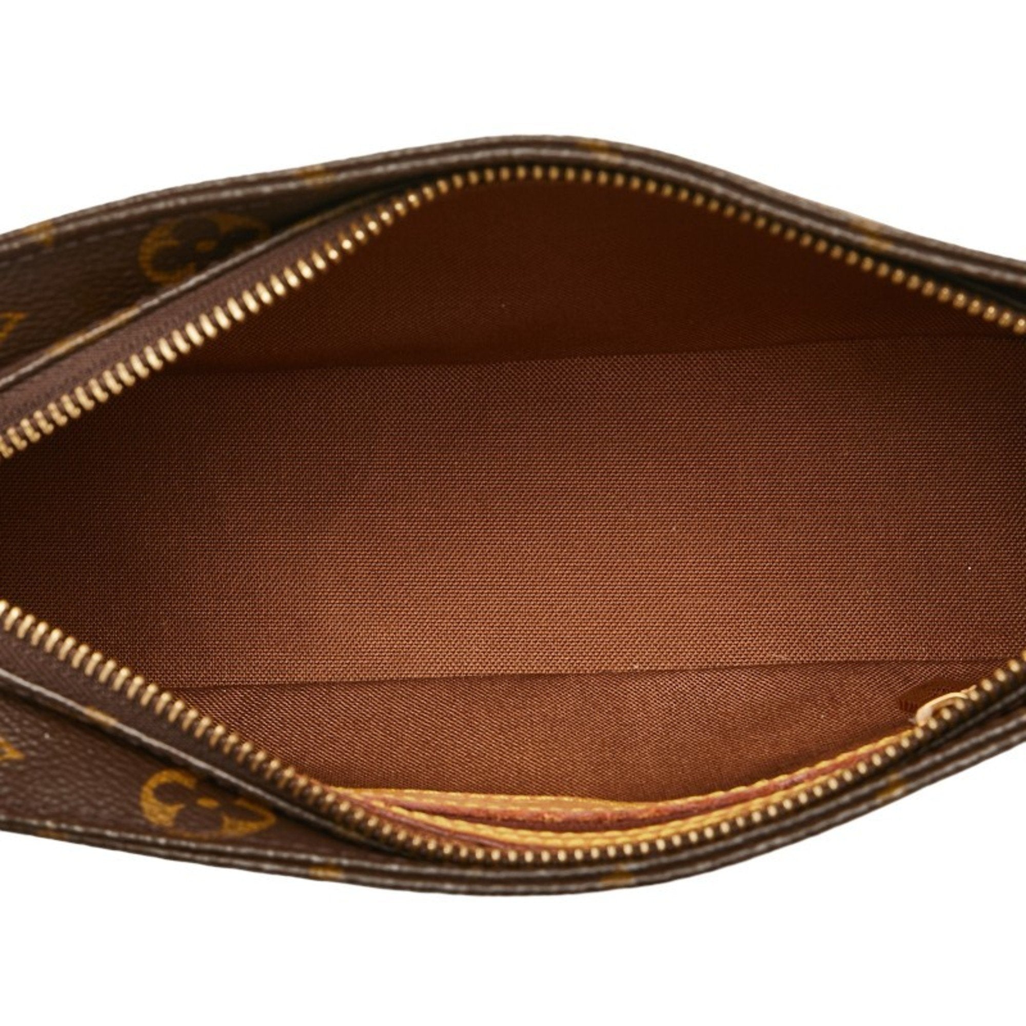 Louis Vuitton Trotteur Canvas Shoulder Bag ()