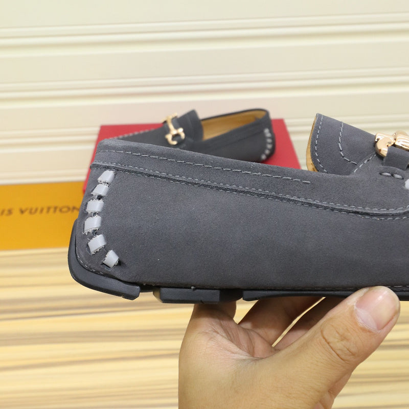 VV - HMS Shoes - 117