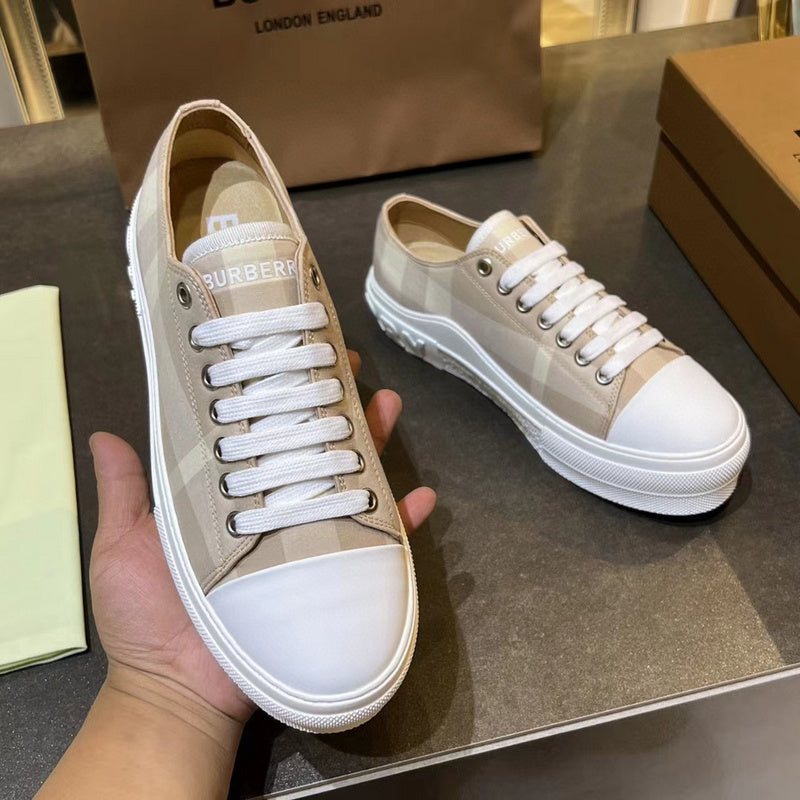 VV - BOR Shoes - 013