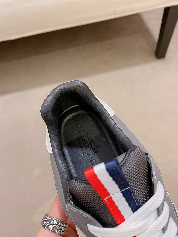 VV - HMS Shoes - 263