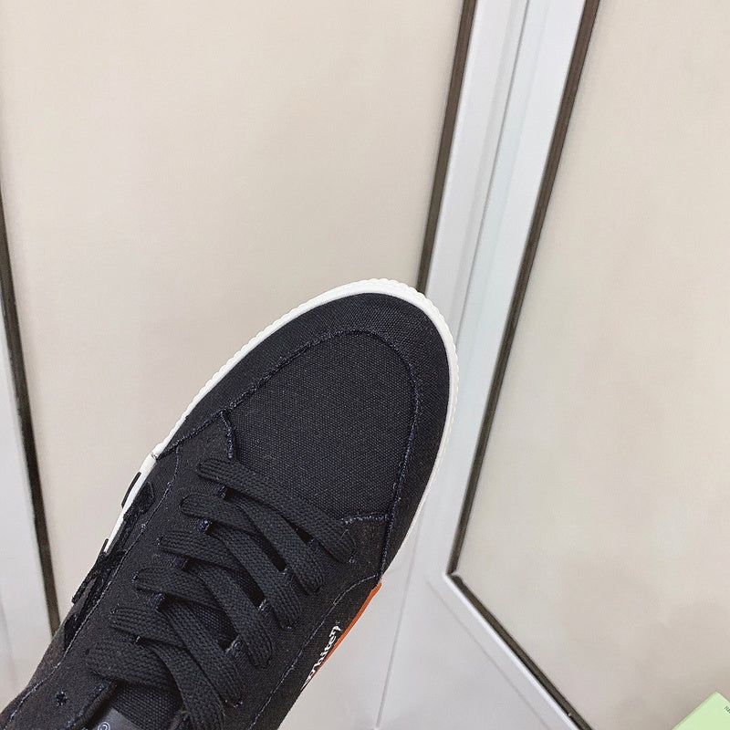 VV - YZ Shoes - 185
