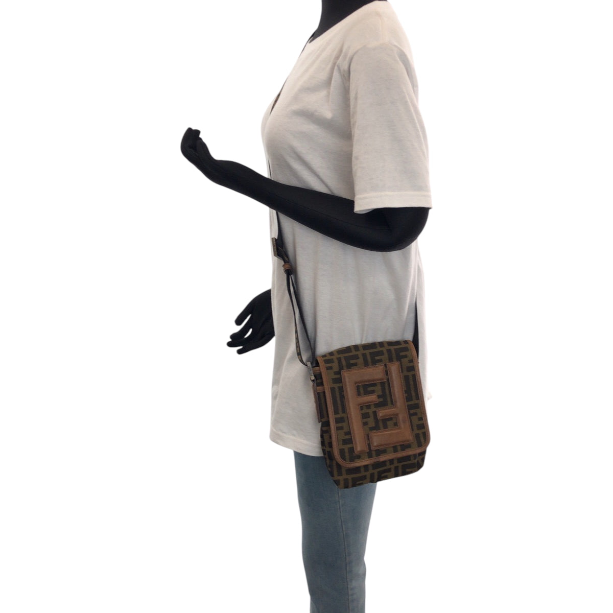 FENDI Shoulder Bag canvas Brown Gold Metal Shoulder Bag pochette Zucca FF logo Women Used