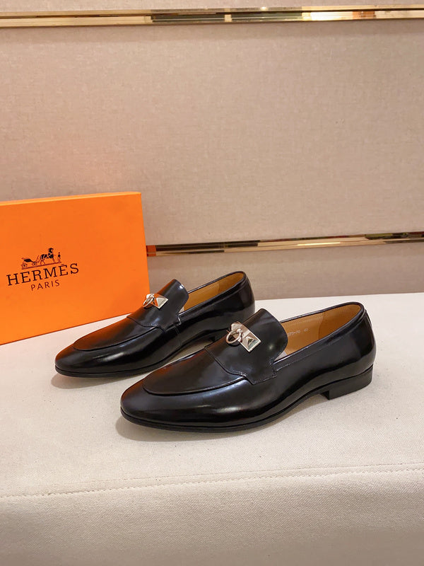 VV - HMS Shoes - 240