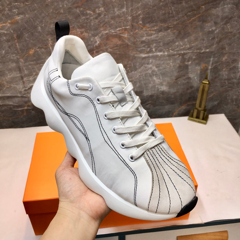 VV - HMS Shoes - 272
