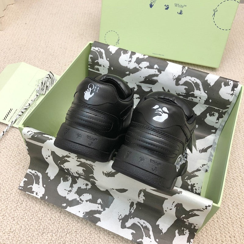 VV - YZ Shoes - 127
