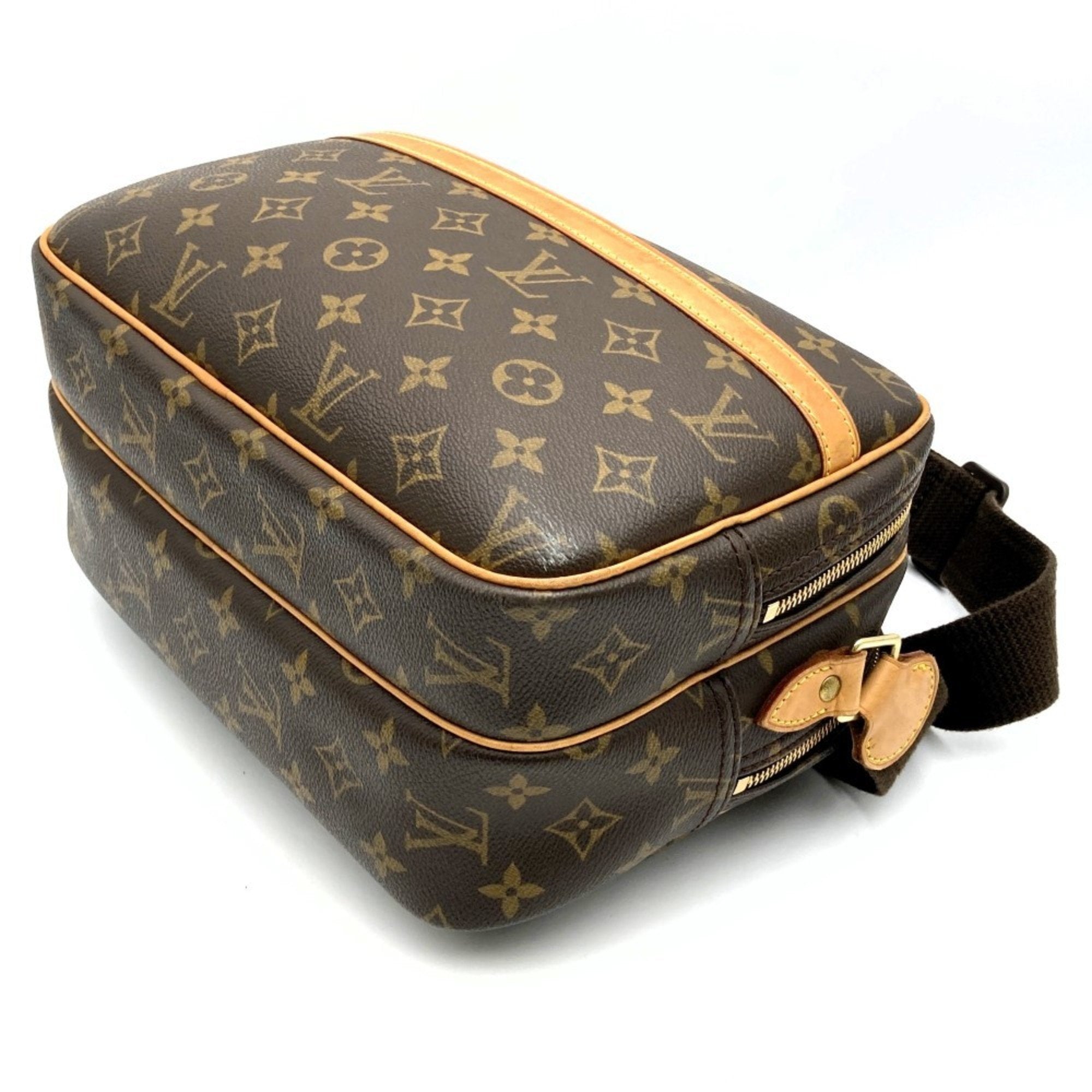 Louis Vuitton Reporter Pm Canvas Shoulder Bag ()