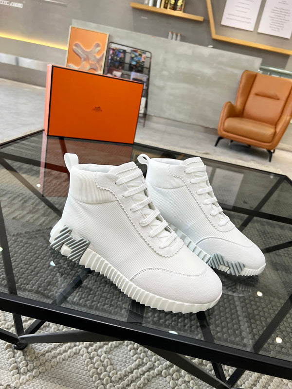 VV - HMS Shoes - 023