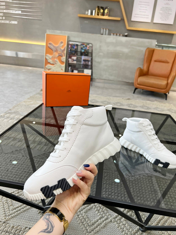 VV - HMS Shoes - 019